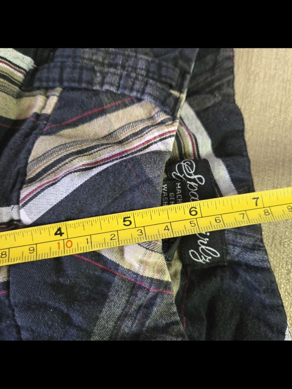 SPACEGIRLZ | Dark Cuffed Y2K Plaid Micro Shorts sz 1 - Picture 11 of 12